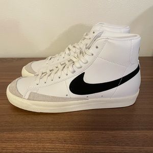 Nike Sneakers NIB Blazer Mid 77 VNTG mens 8.5 womens 10